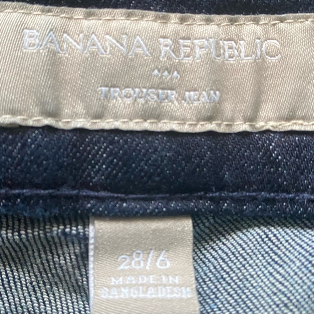 BANANA REPUBLIC Dark Wash Bootcut Jeans - Size 6 - Picture 5 of 5